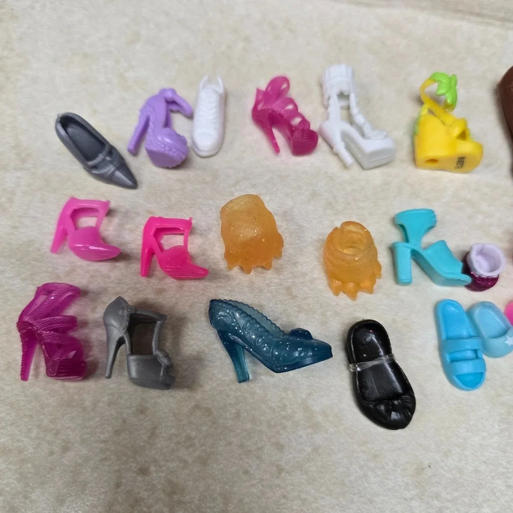 Barbie Doll Shoe Lot Assorted Heels Boots Sneakers‎ Sandals Replacement Single